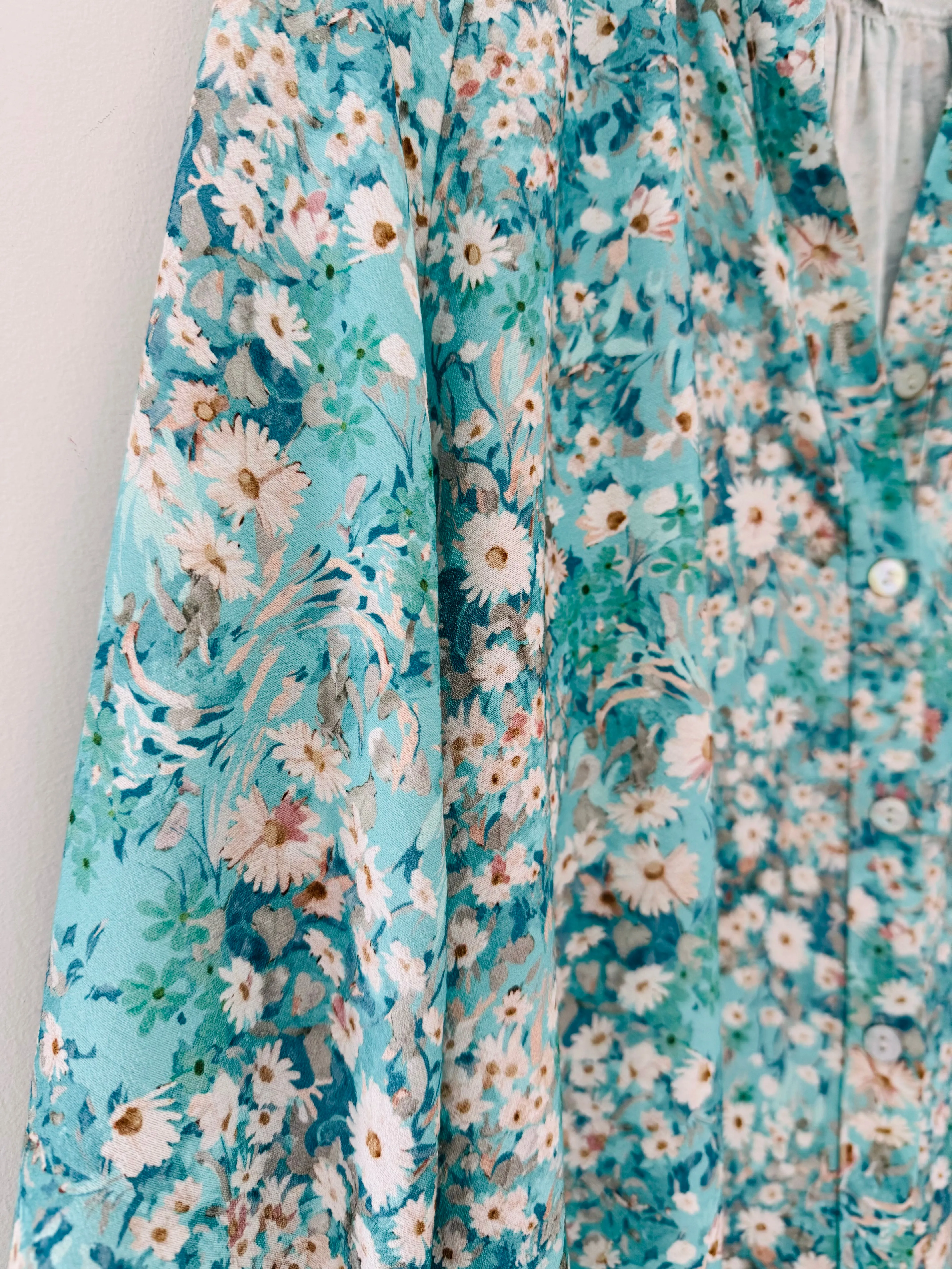 Daisy Blouse in Aqua