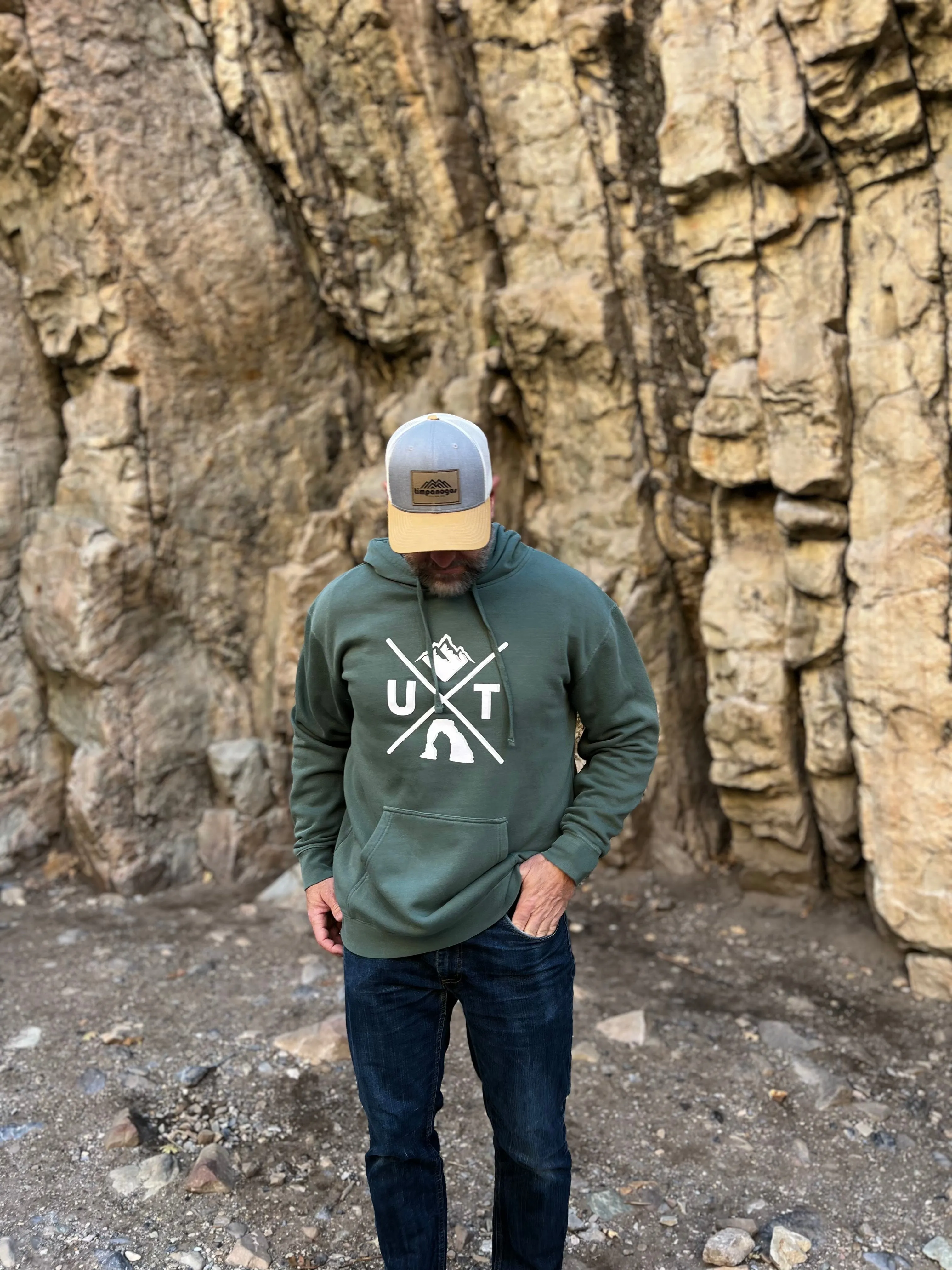 Timpanogos Hiking Co. - Vintage Mountain Blend Hoodie (Alpine Green)