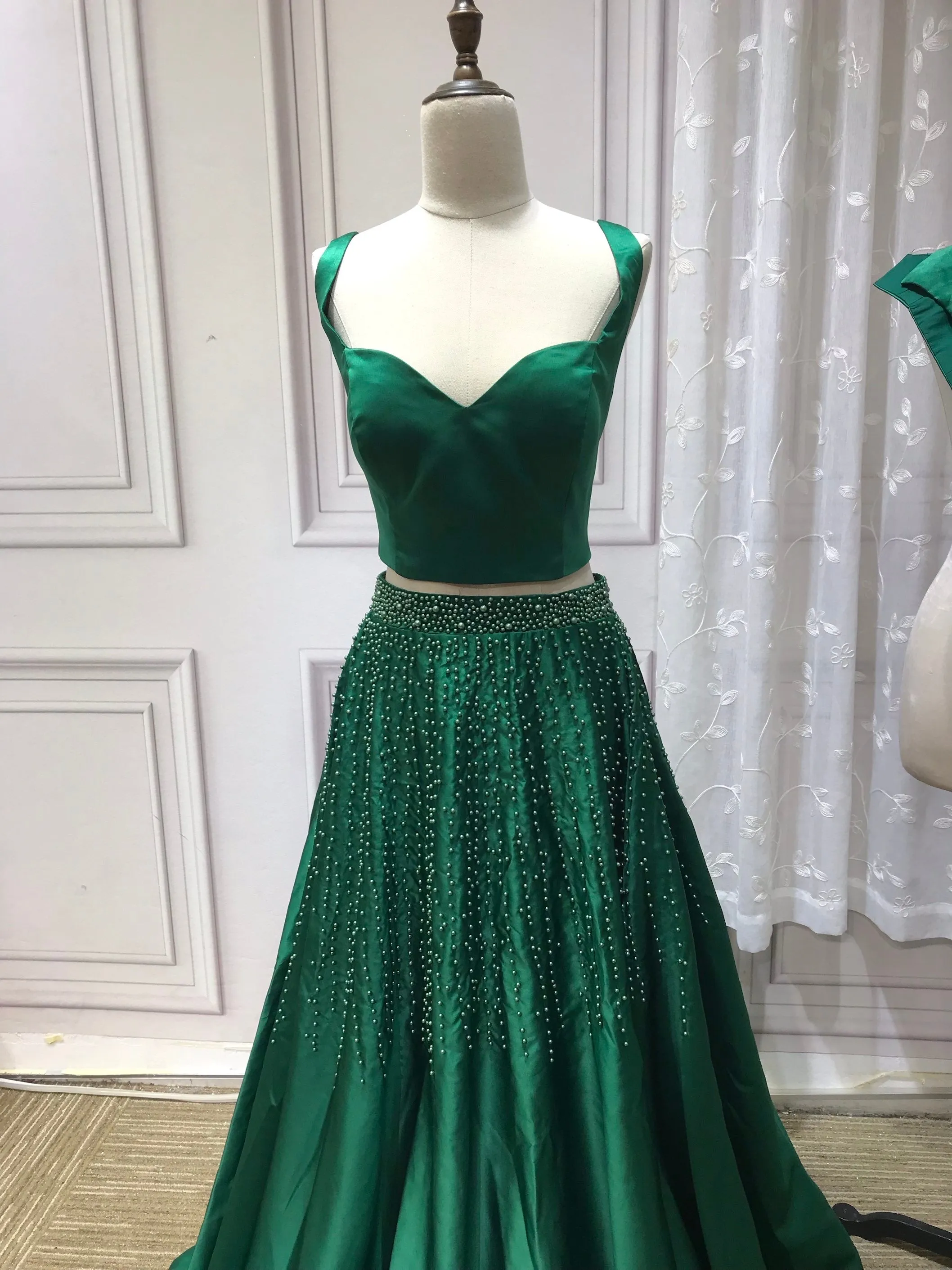 Vintage pearls beaded top and skirt separated two pieces emerald green prom dress