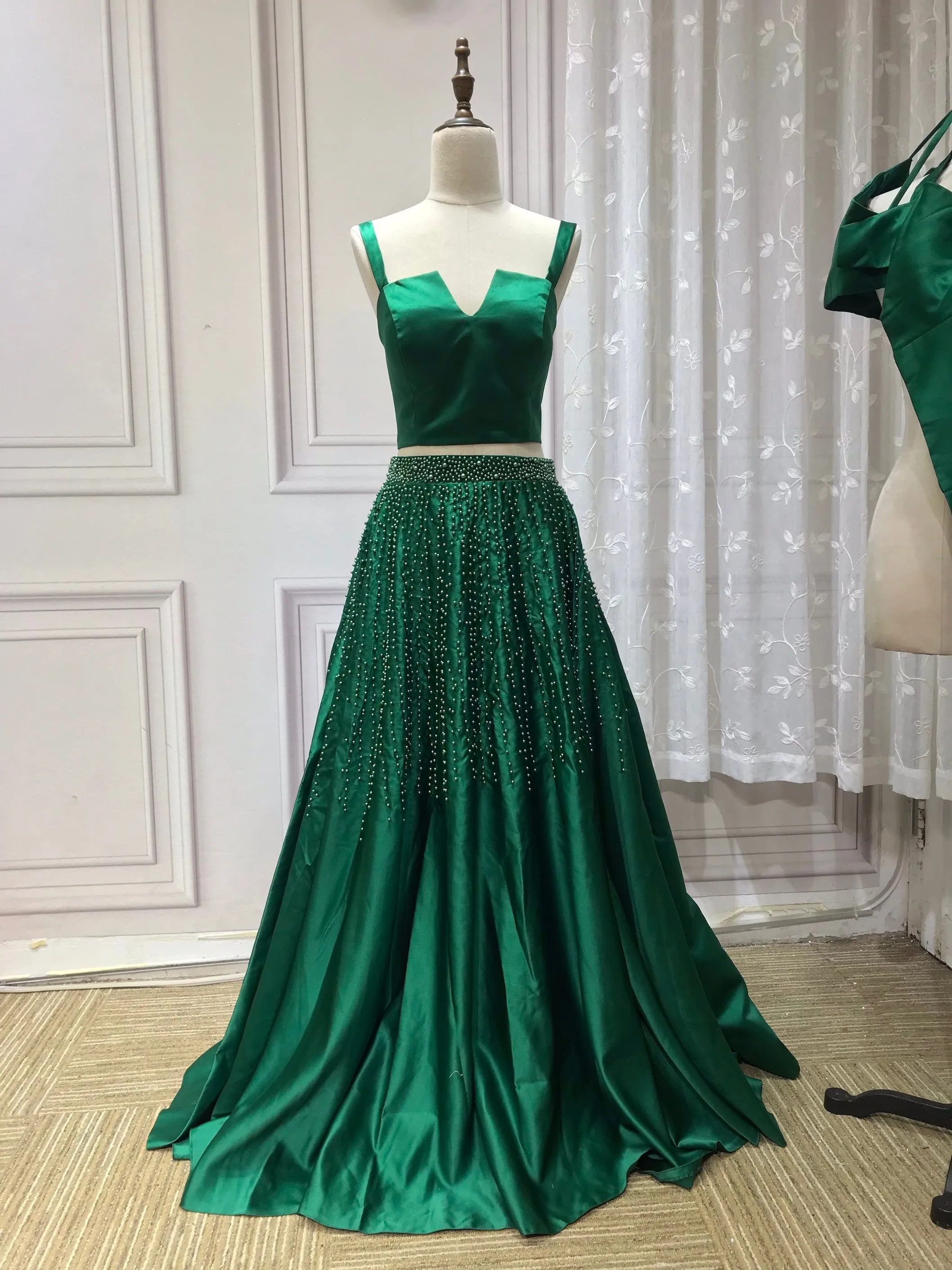 Vintage pearls beaded top and skirt separated two pieces emerald green prom dress