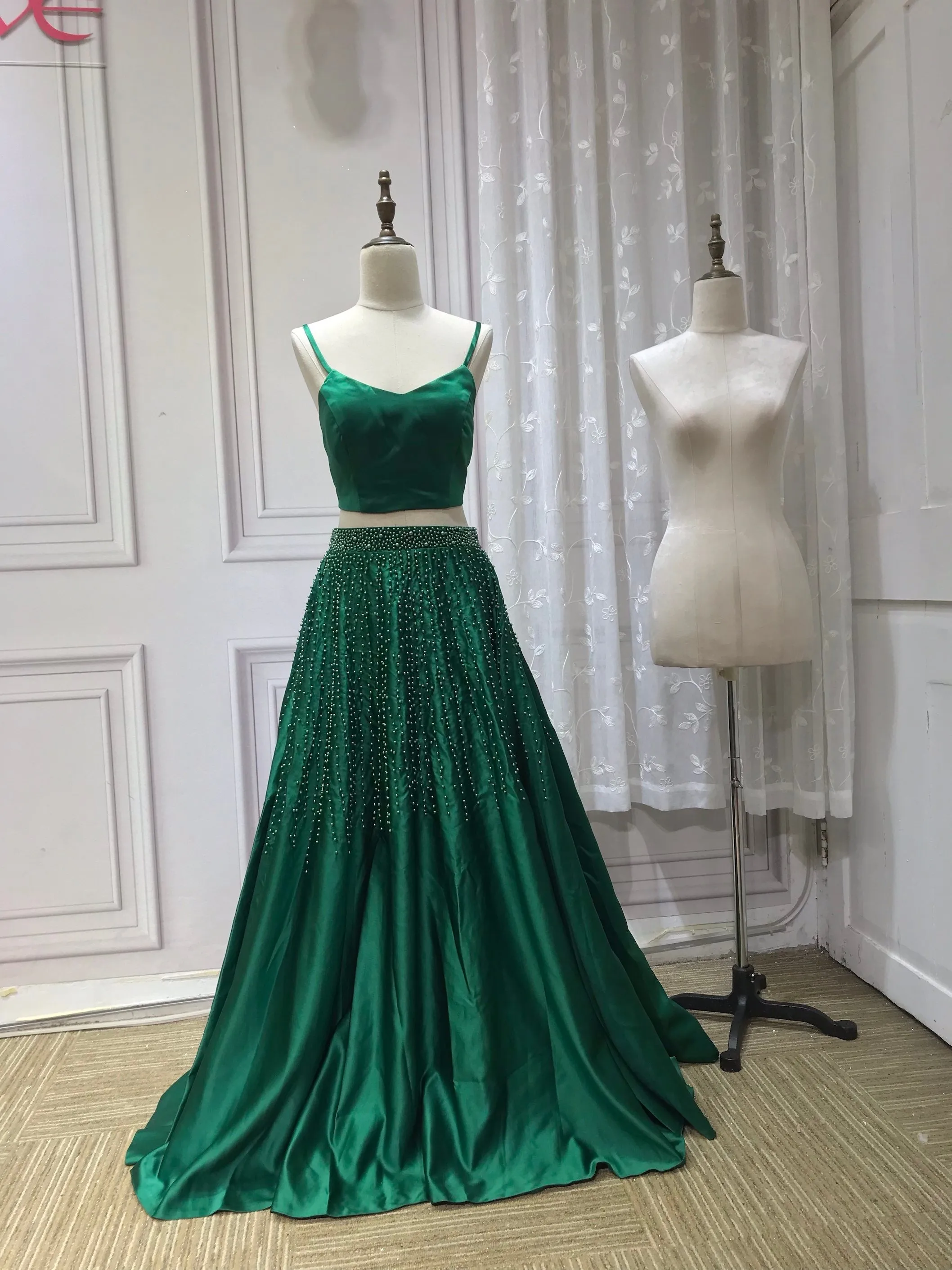 Vintage pearls beaded top and skirt separated two pieces emerald green prom dress