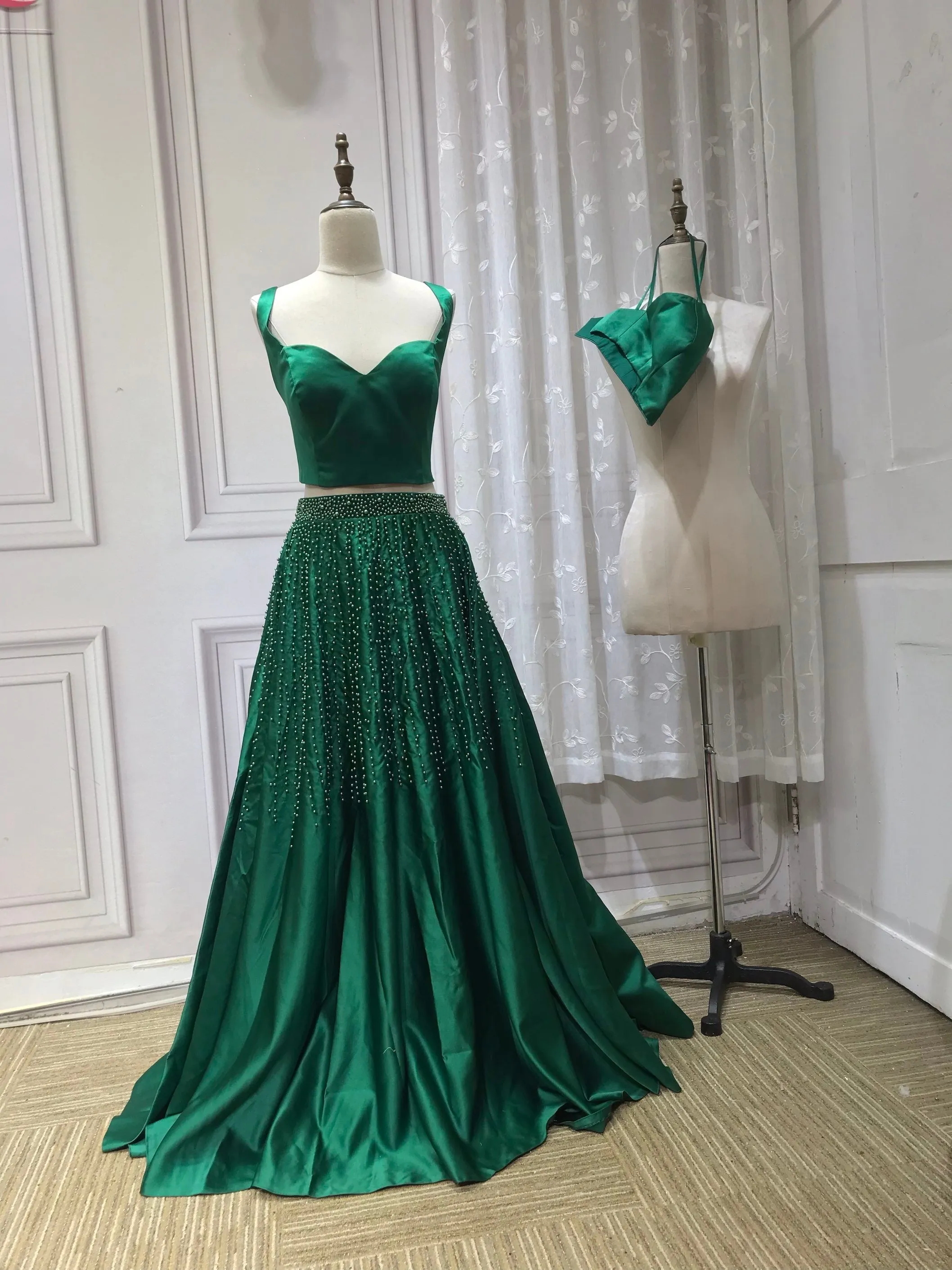 Vintage pearls beaded top and skirt separated two pieces emerald green prom dress