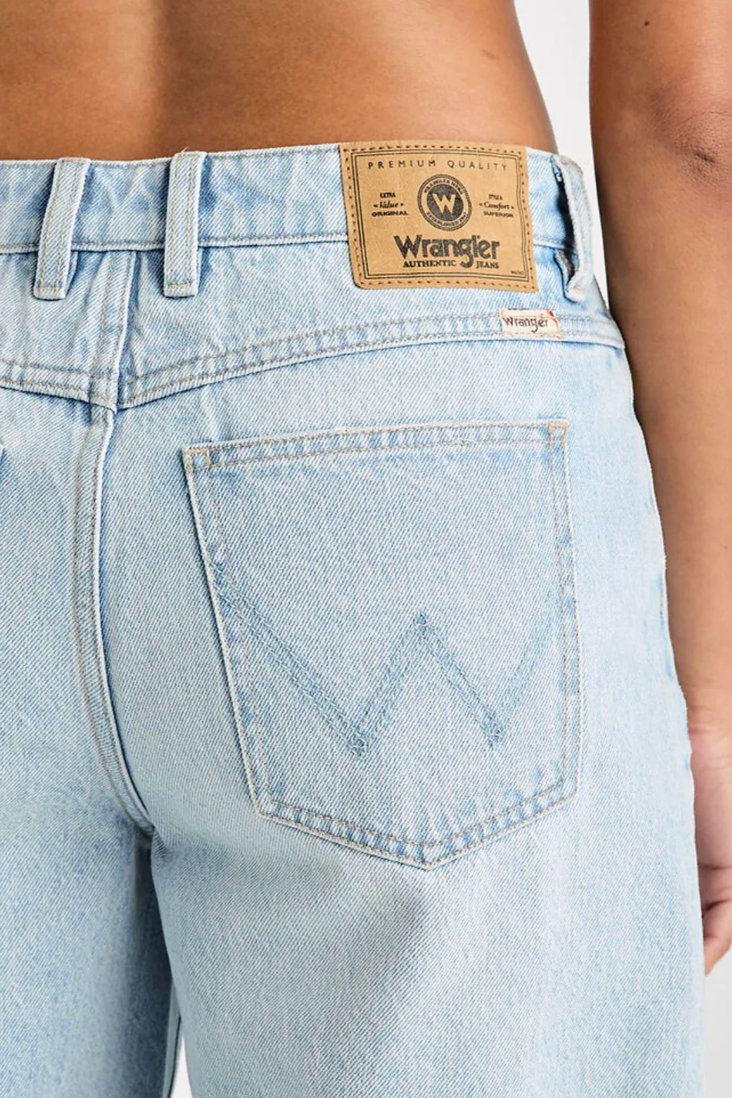 WRANGLER LOW STEVIE RELAXED JORT SHORT - TINY DANCER